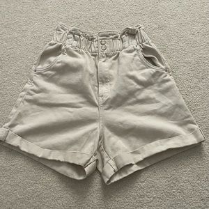 H&M Ruffle High-waisted Denim Shorts - Size 4